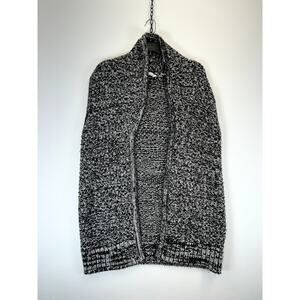 Gap Sweater Women’s Medium Gray Sleeveless Polyester Blend